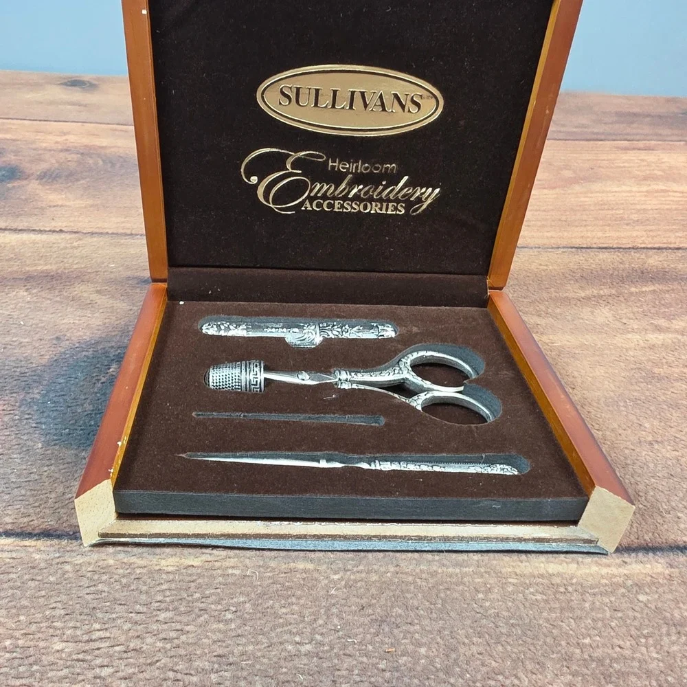 Sullivans Embroidery Accessory Set Adult OS Silver Excellent Heirloom 4-Piece